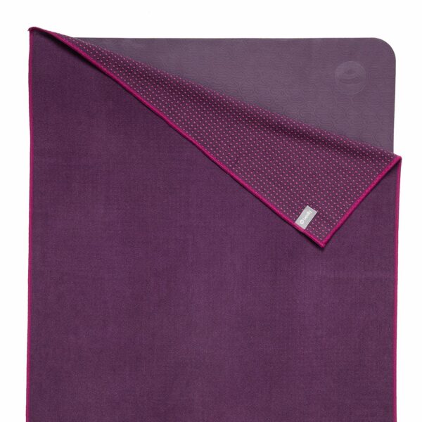 Grip² Yoga Towel zweifarbig: aubergine mit Antirutschnoppen lila